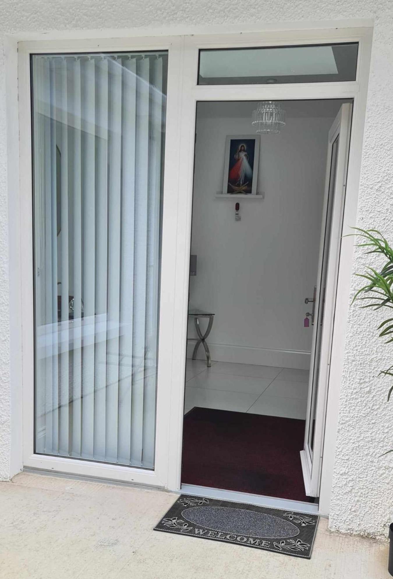 מוביל Annie'S House With Thermal Health Spa מראה חיצוני תמונה